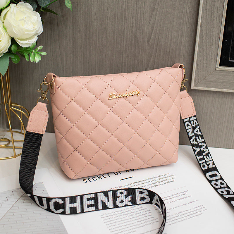 Quilted Chain Crossbody Bag – Chic PU Leather Bucket Purse for Women