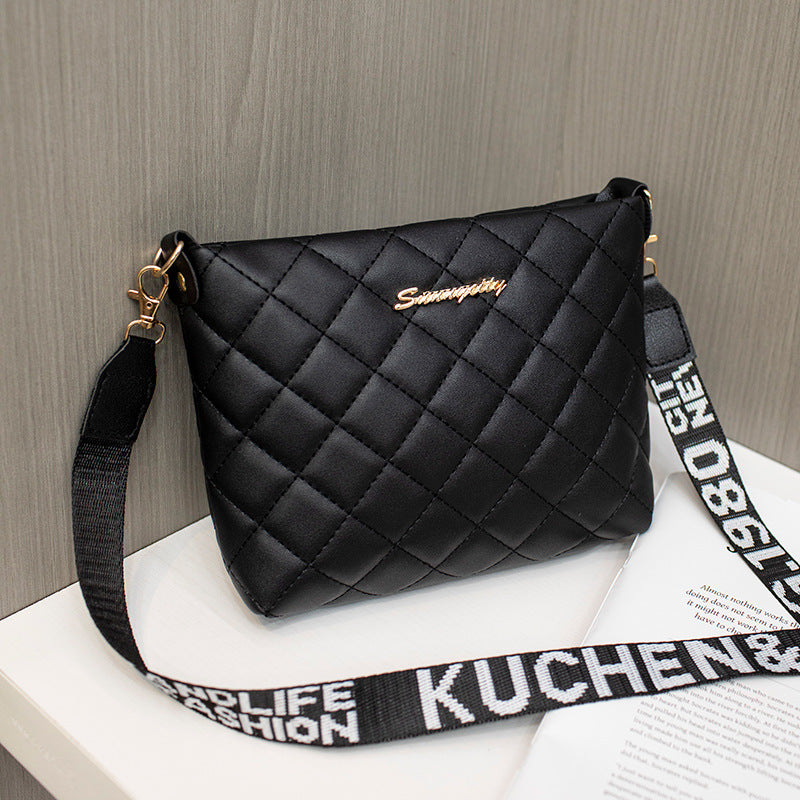 Quilted Chain Crossbody Bag – Chic PU Leather Bucket Purse for Women