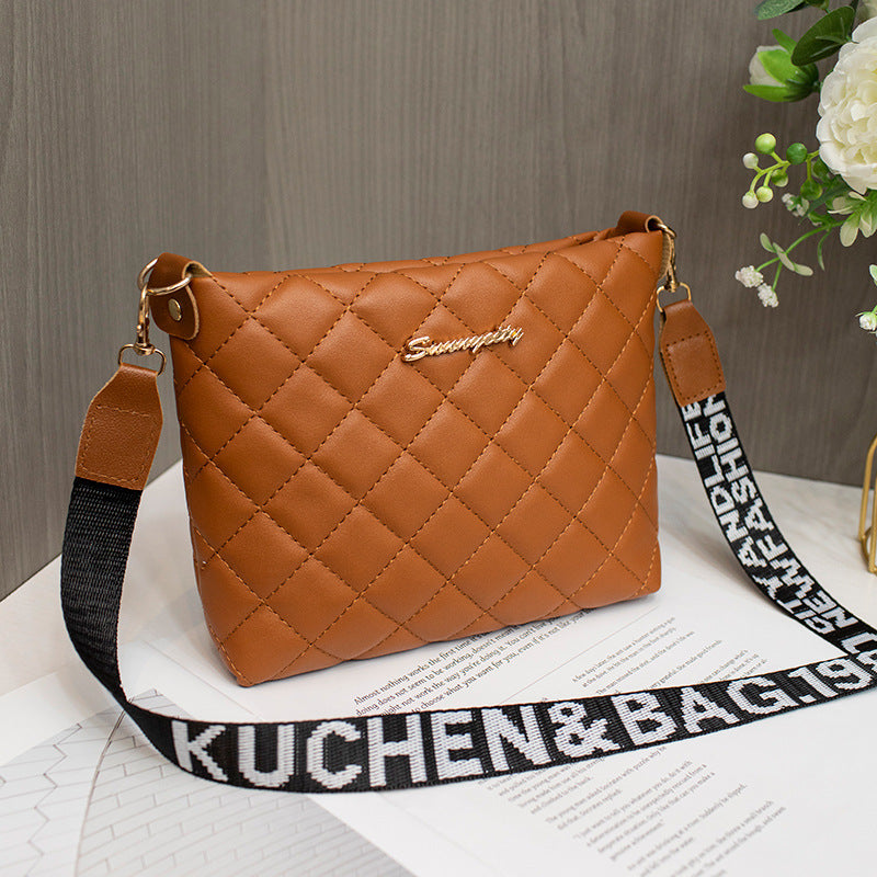 Quilted Chain Crossbody Bag – Chic PU Leather Bucket Purse for Women